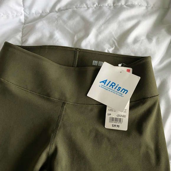 UNIQLO Airism UV Protection Leggings - Picture 2 of 3